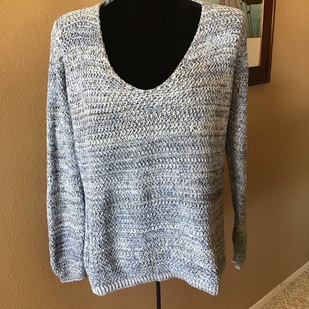 Laura Clement Sweater France